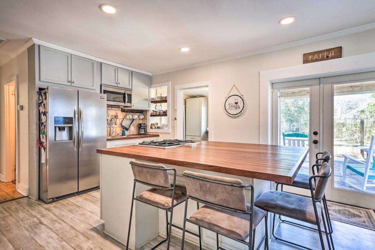 Cozy North Charleston Getaway With Fire Pit! Villa ภายนอก รูปภาพ